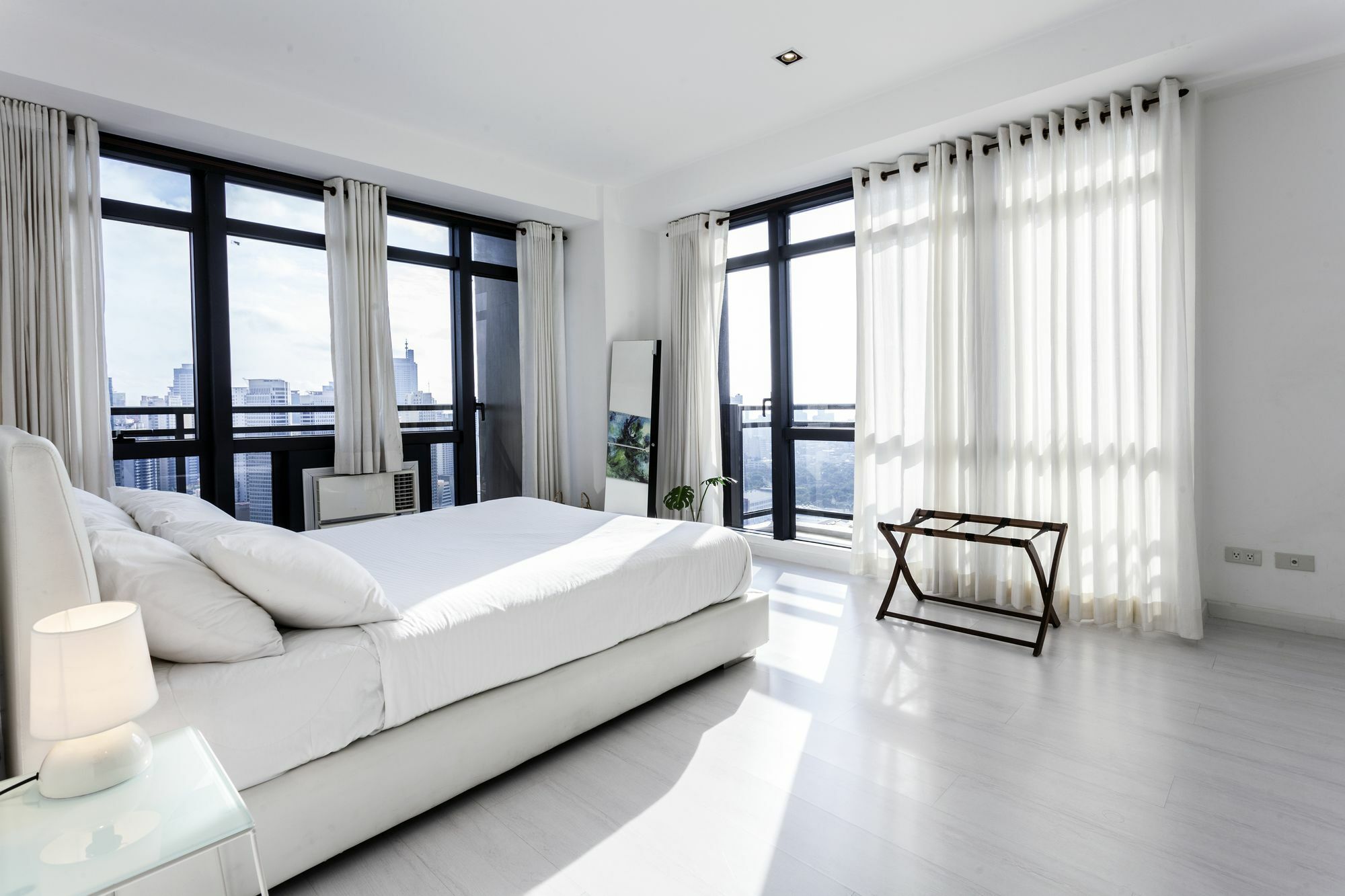 The Gramercy Residences By Stayhome Asia Makati City Exterior foto